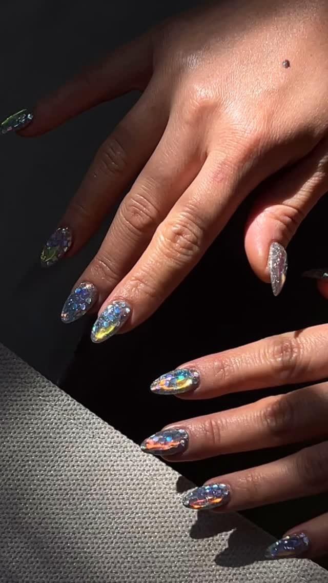 Post 4 by HiHi Nails México 〰️ on Instagram (video)