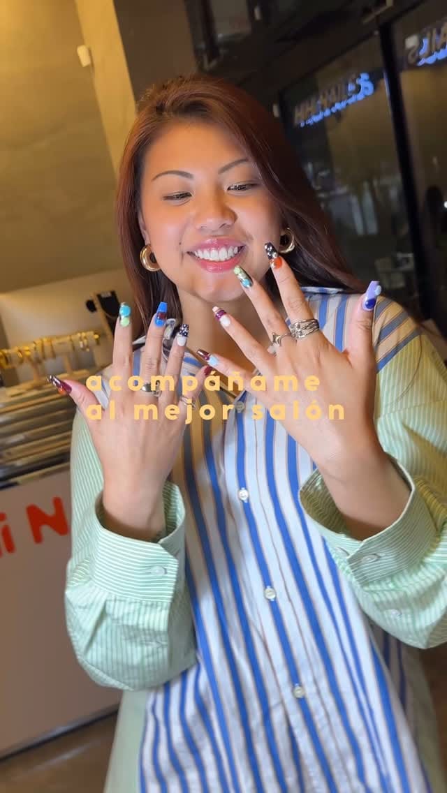 Post 10 by HiHi Nails México 〰️ on Instagram (video)