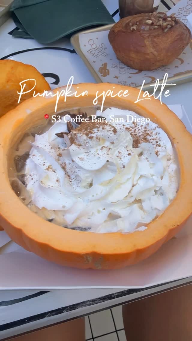 Post 8 by Yoana Mom Blog - BLW on Instagram (video)