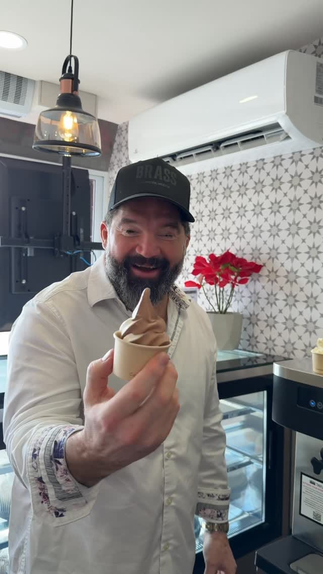 Post 9 by Happy Cake Cancún on Instagram (video)