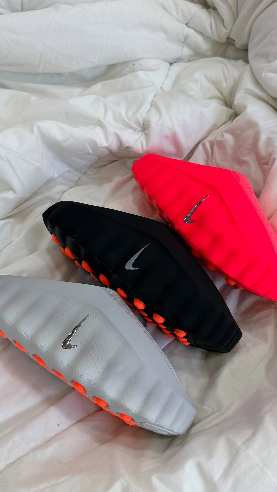 Post 4 by sneakersvand on Instagram (video)