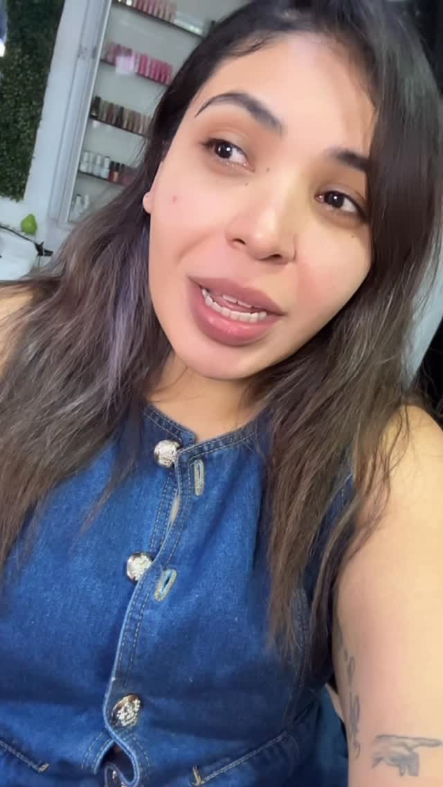 Post 7 by Mel melena on Instagram (video)