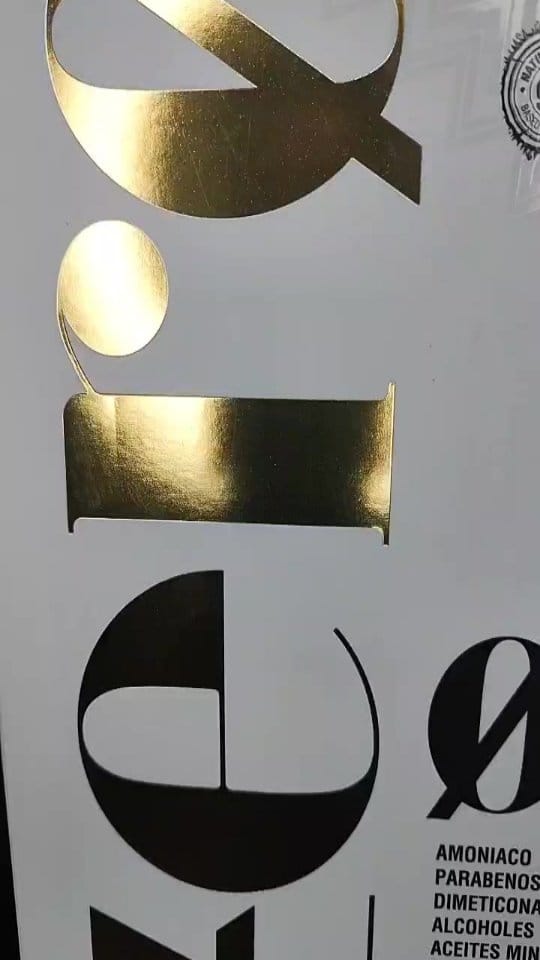 Post 5 by Salerm Cosmetics Mexico on Instagram (video)