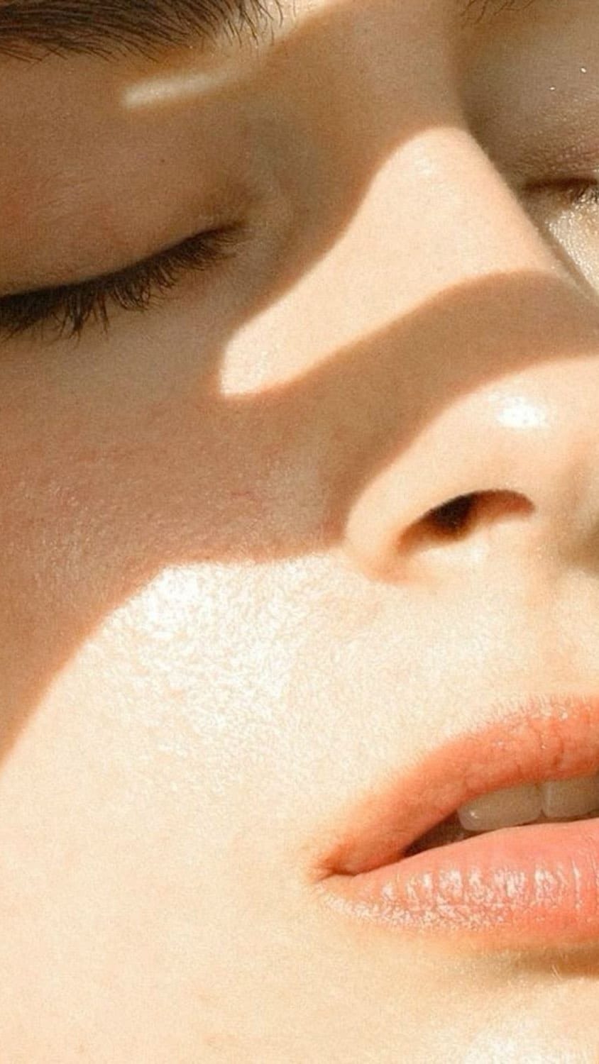 Post 10 by BLOOMS & BLENDS SKINCARE ® on Instagram (video)