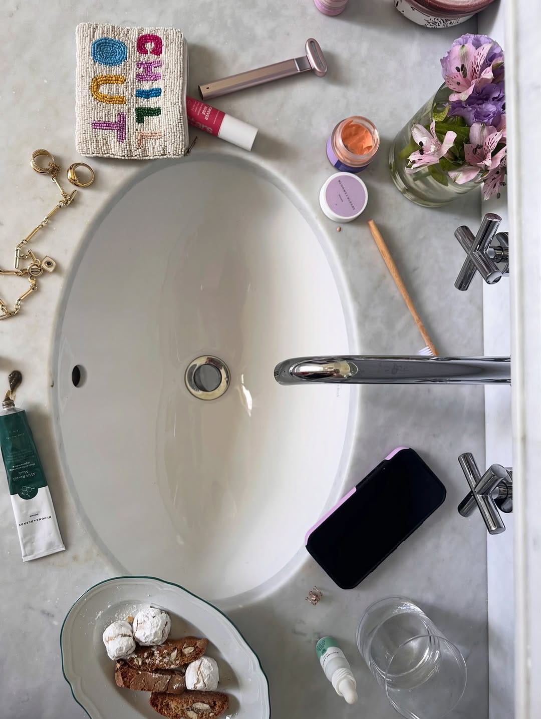 Post 5 by BLOOMS & BLENDS SKINCARE ® on Instagram (image)