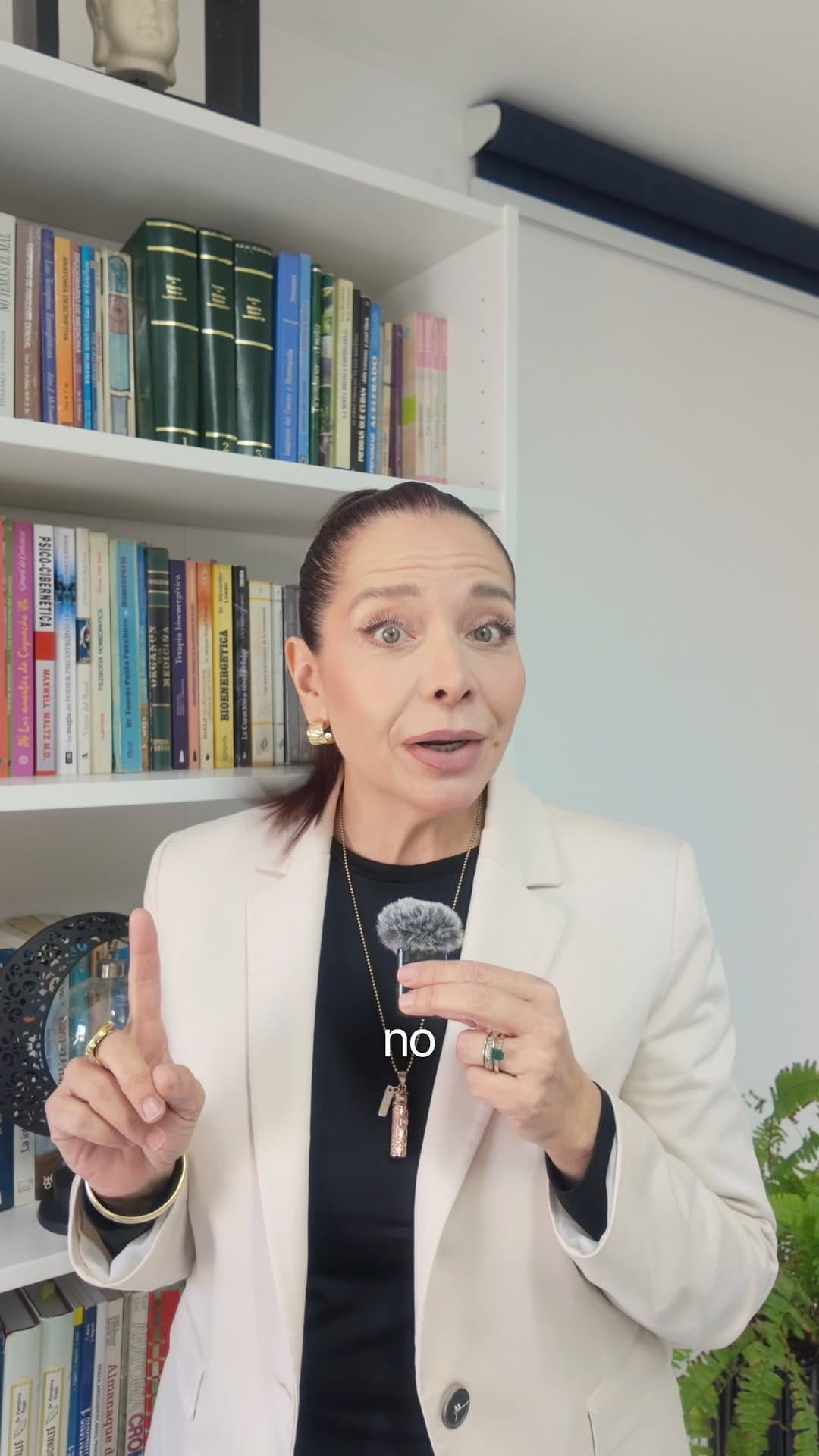 Post 7 by Yessica Villa on Instagram (video)