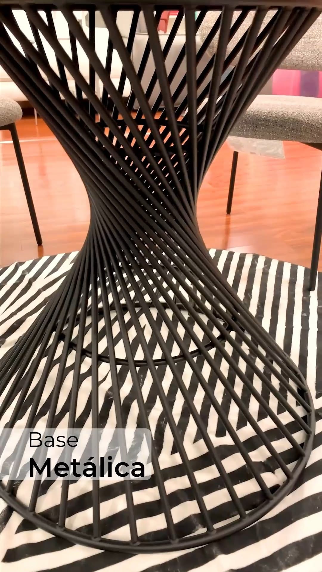Post 9 by Calligaris México on Instagram (video)