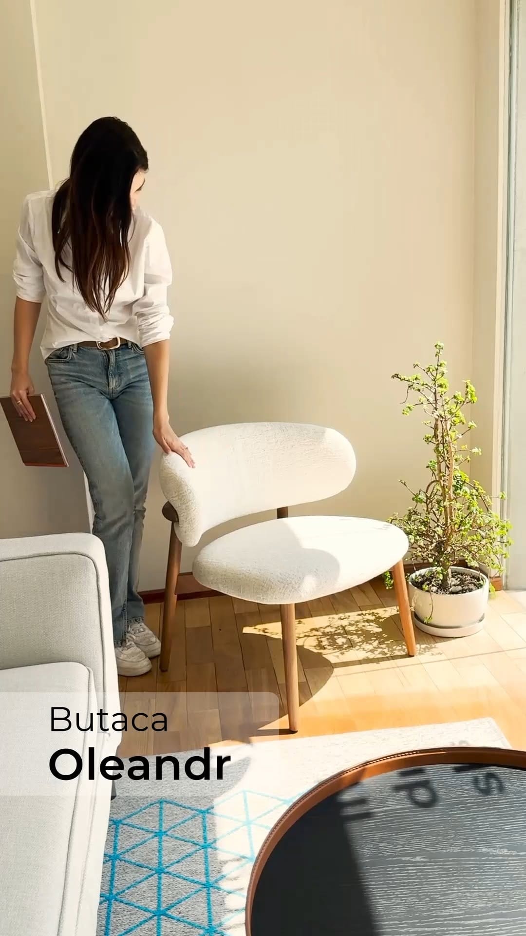 Post 10 by Calligaris México on Instagram (video)