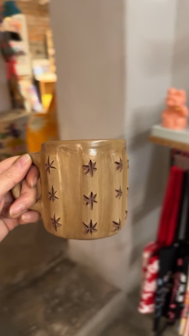 Post 7 by Happening Store on Instagram (video)