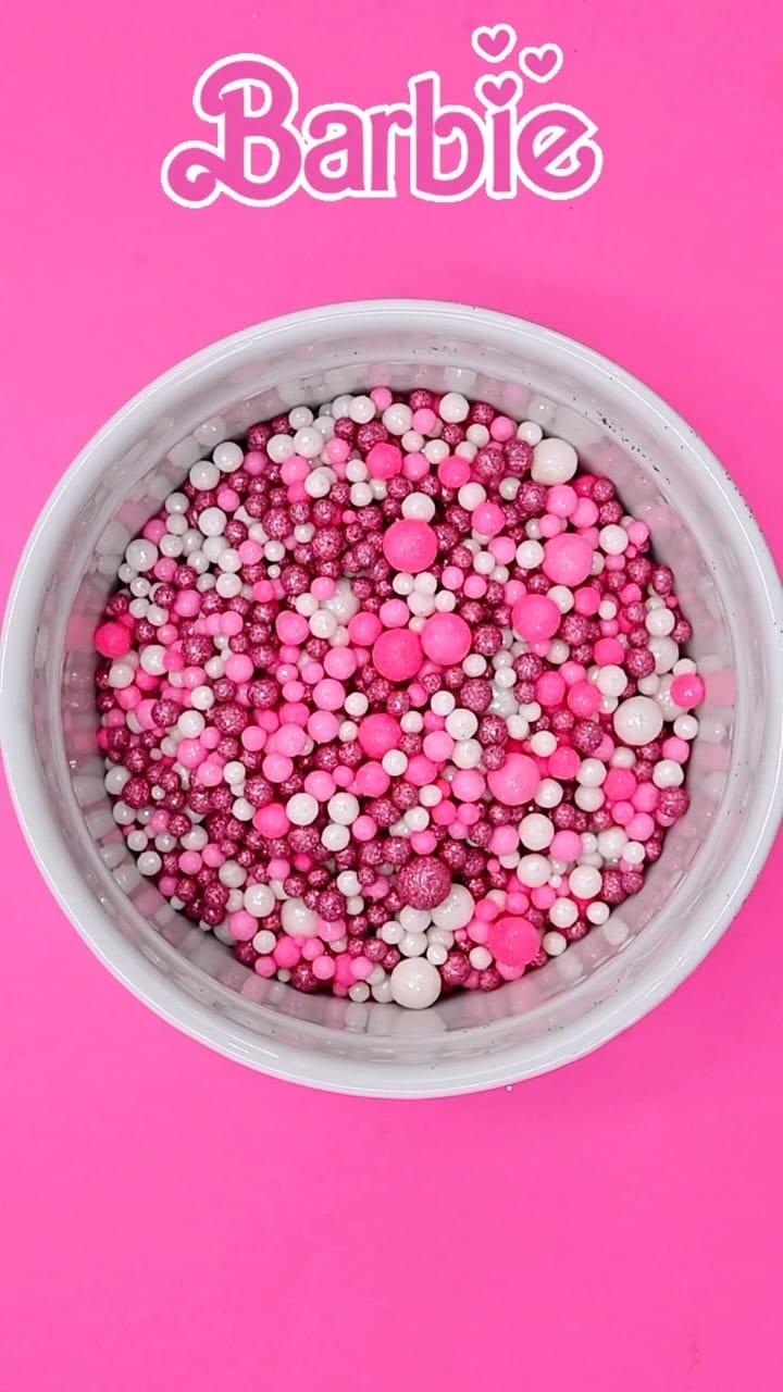 Post 9 by Le Fortune Sprinkles | Confitería | Decoración para Repostería on Instagram (video)