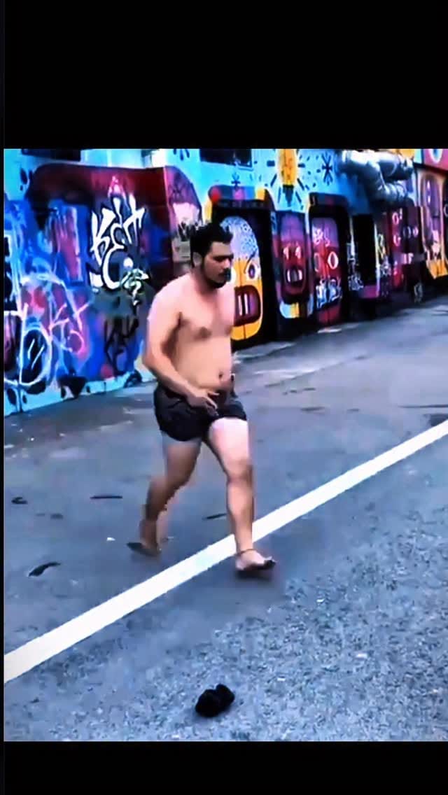 Post 1 by Frank Optik on Instagram (video)