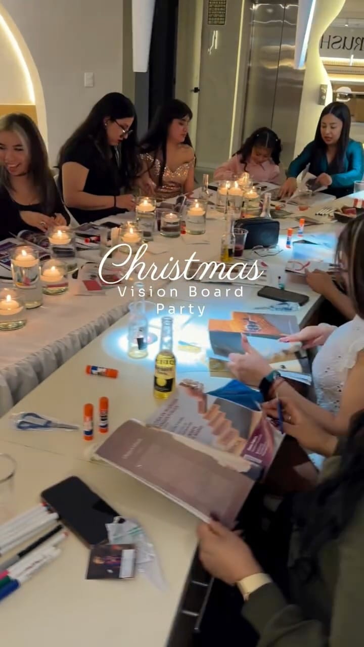 Post 4 by Rush Nail Bar Ⓡ on Instagram (video)