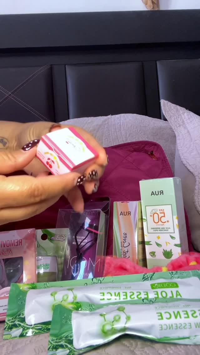 Post 9 by Pro Girl Cosmetics on Instagram (video)
