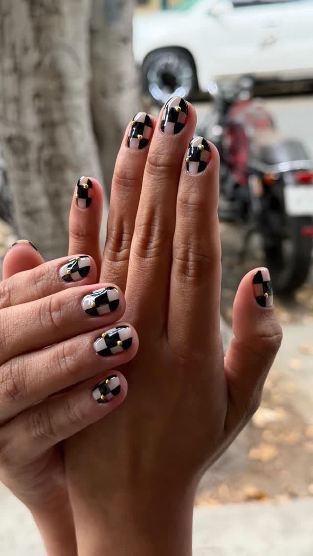 Post 9 by Óleo | Nail Art & Coffee Studio on Instagram (video)