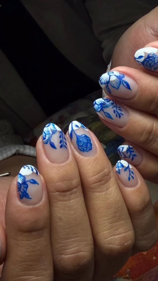 Post 8 by Óleo | Nail Art & Coffee Studio on Instagram (video)