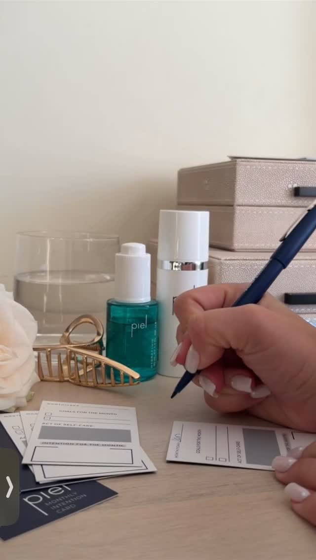 Post 7 by Azul Skin Care on Instagram (video)
