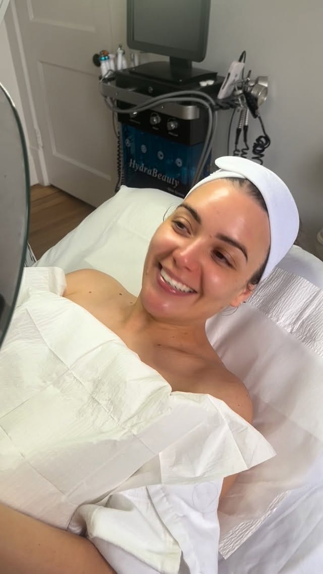 Post 4 by Azul Skin Care on Instagram (video)