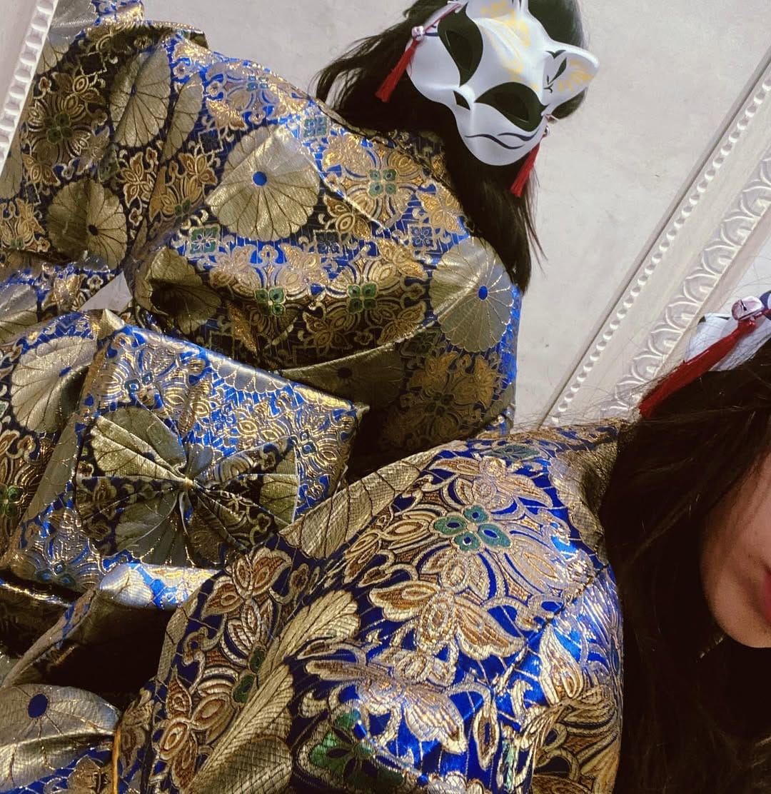 Post 9 by Wang Wang on Instagram (carousel)