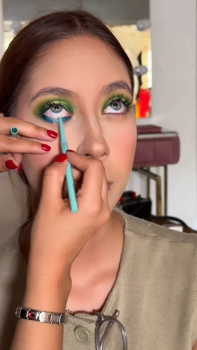 Post 4 by Diana Cosmeticos on Instagram (video)