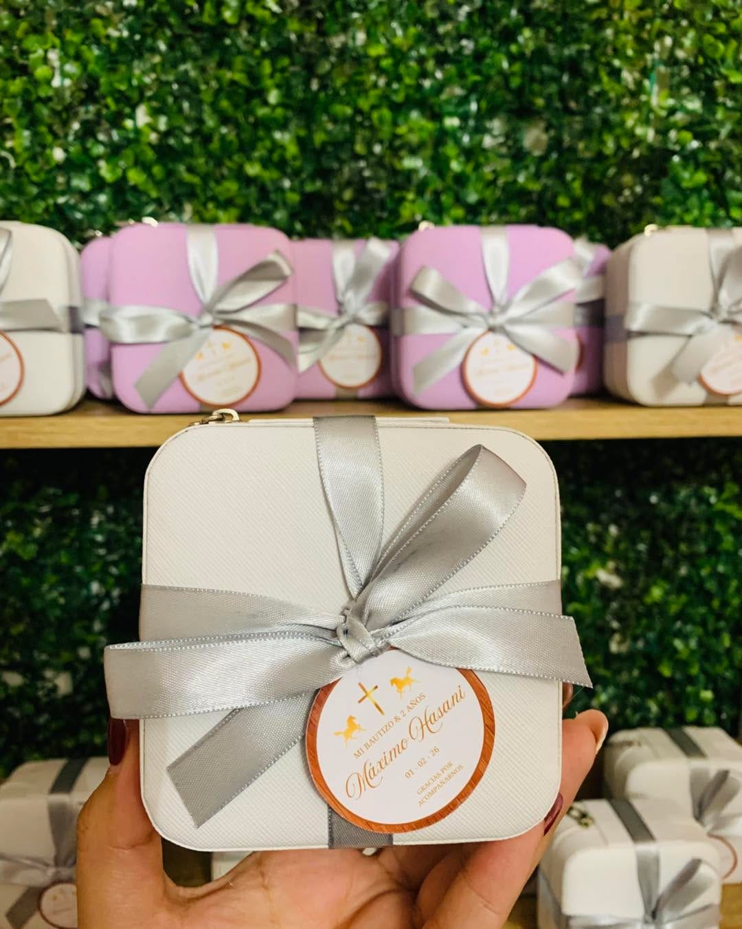 Post 5 by AM BABY & KIDS | RECUERDOS PARA EVENTOS | REGALOS on Instagram (carousel)