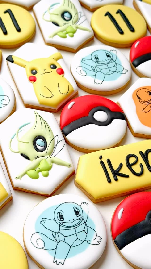 Post 1 by Súkkar. | Custom Sugar Cookies by Aldara on Instagram (video)