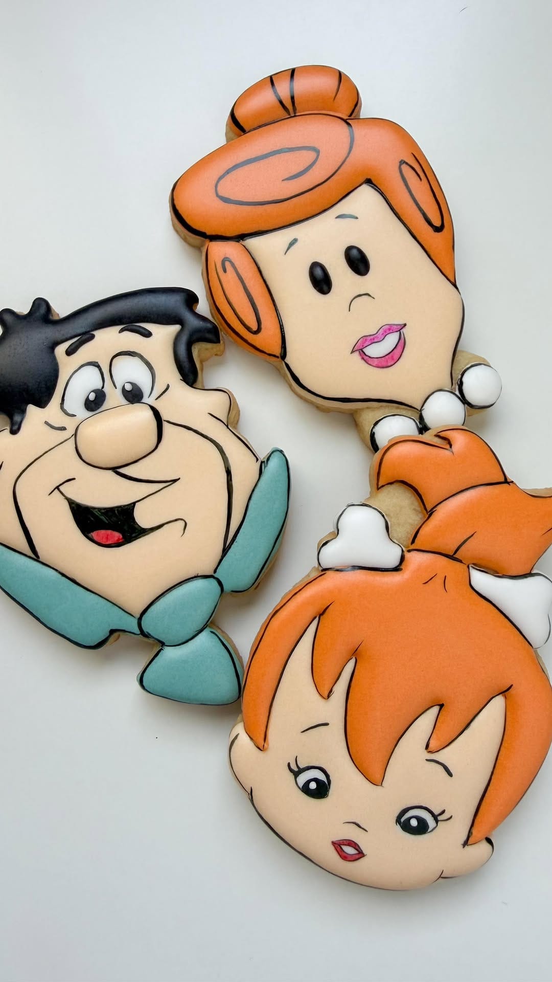 Post 8 by Súkkar. | Custom Sugar Cookies by Aldara on Instagram (video)