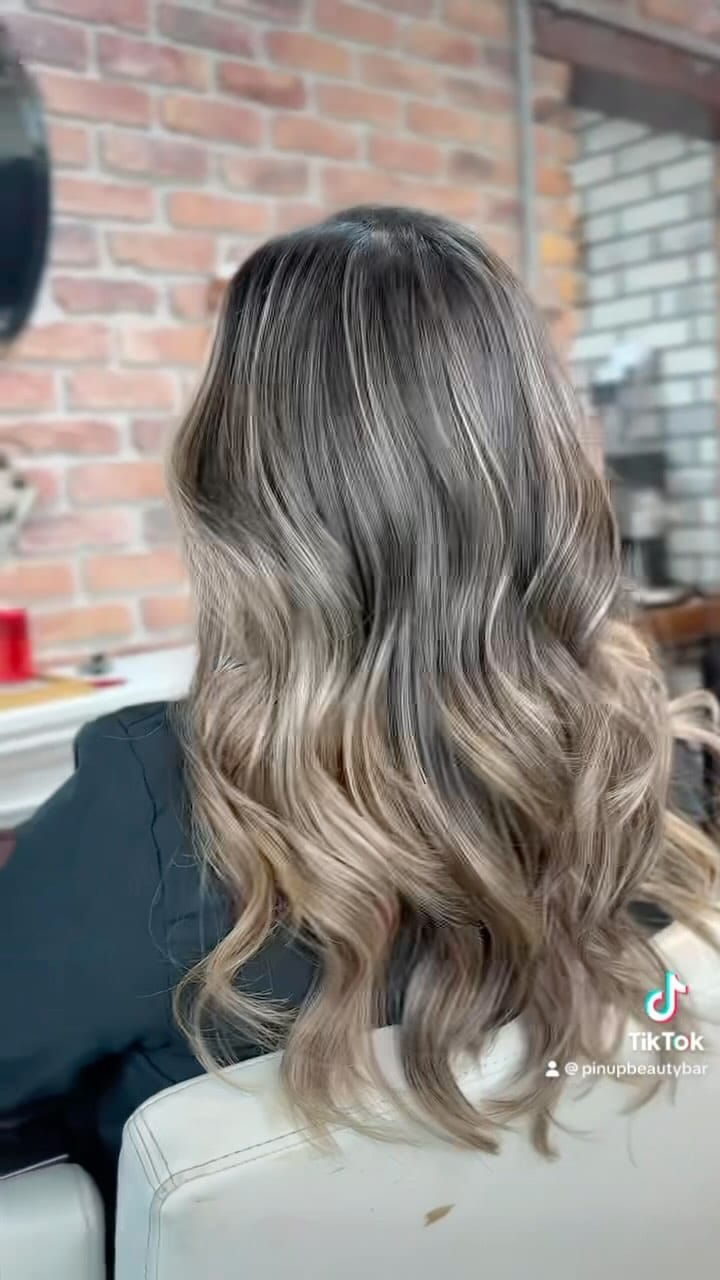 Post 1 by The Glow Society on Instagram (video)