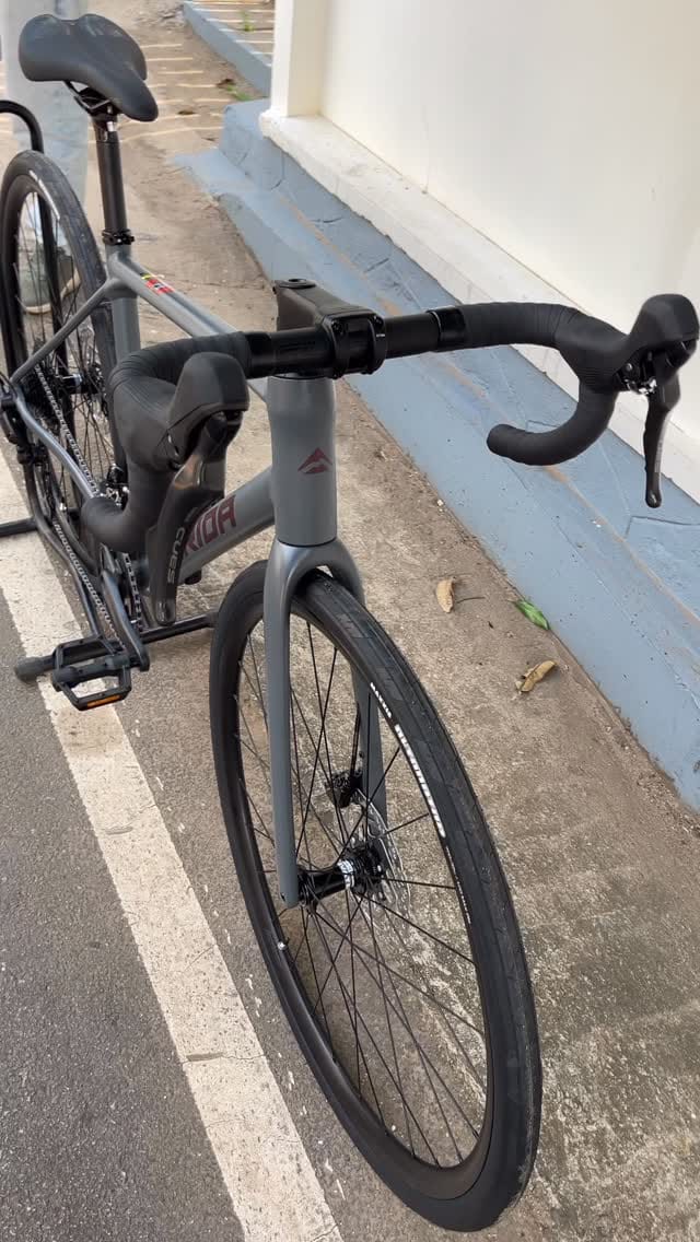 Post 6 by Velodrome Bicycles on Instagram (video)