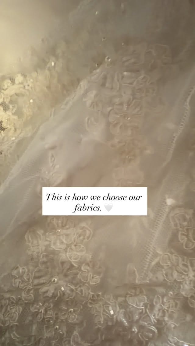 Post 1 by 𝑹𝒐𝒚𝒂𝒍 𝑳𝒊𝒍𝒚 on Instagram (video)