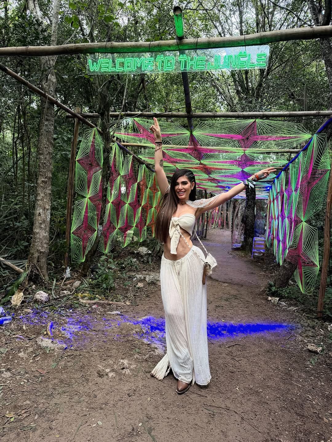 Post 3 by 🦋Dra Emma Marval 🦋 on Instagram (carousel)