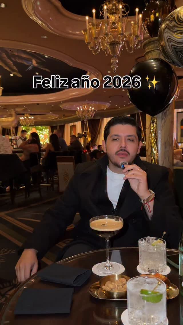 Post 3 by Rafael Valencia, M.D. Aesthetic Medicine on Instagram (video)