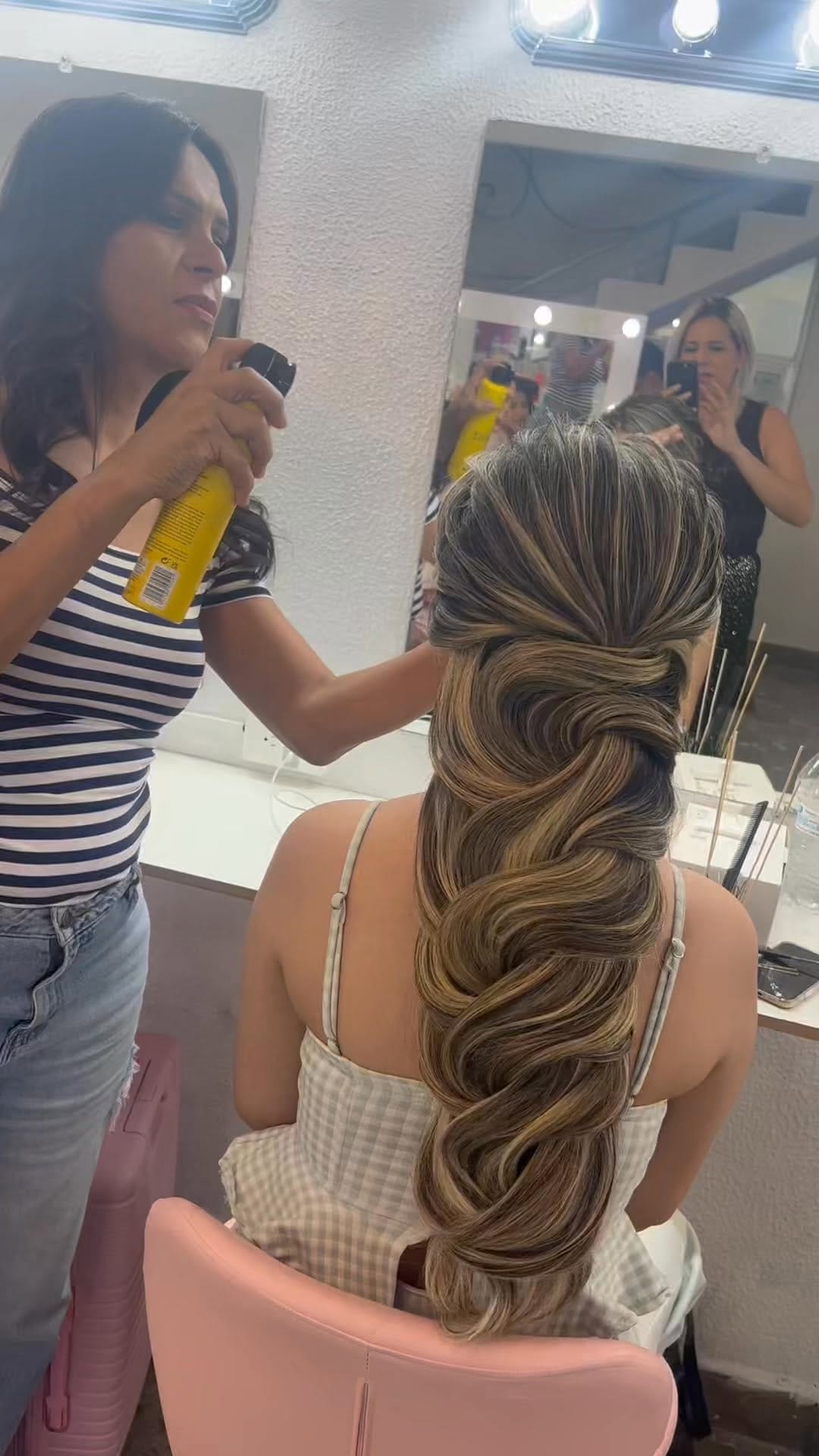 Post 3 by Lily Vega on Instagram (video)