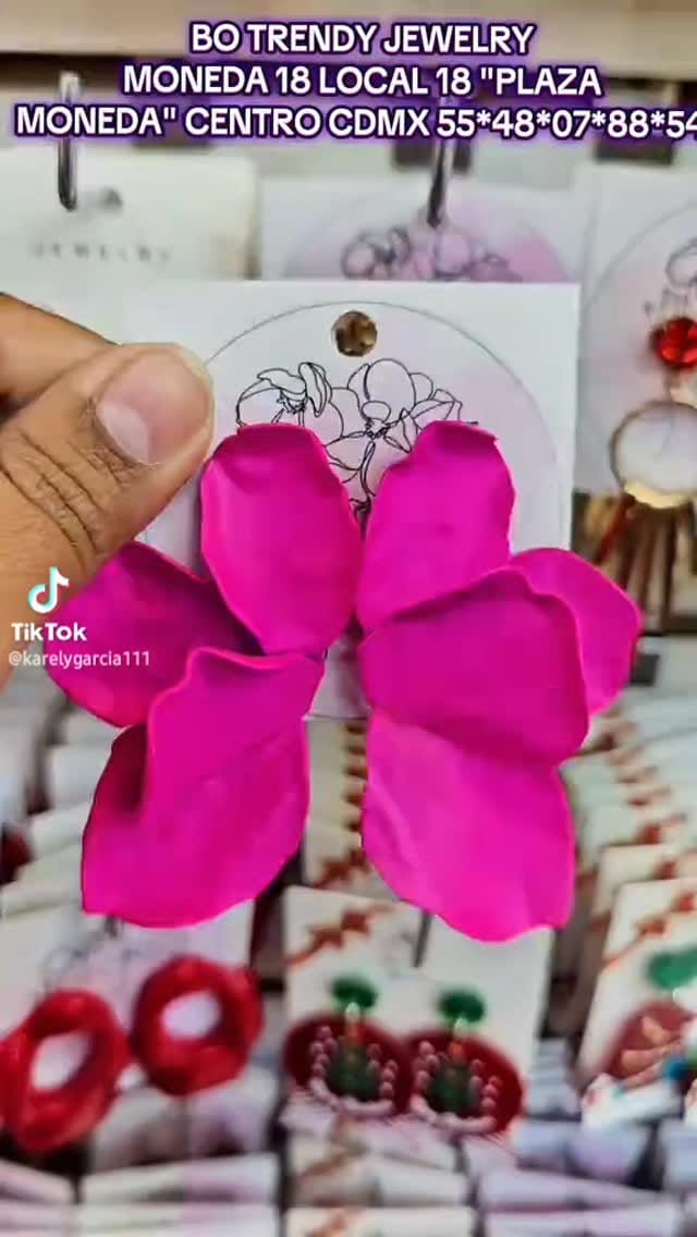 Post 2 by BO! TRENDY JEWELRY ACCESORIOS Y JOYERÍA EN TENDENCIA on Instagram (video)