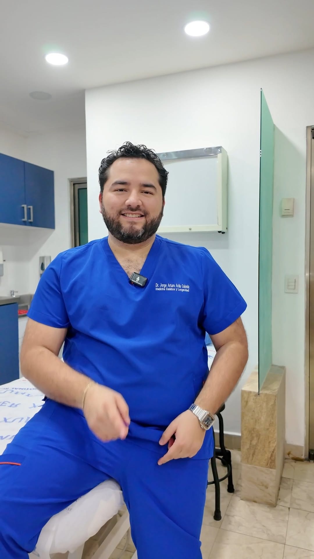 Post 1 by Dr. Jorge Ávila Colonia | Rinomodelación | Labios | Hilos on Instagram (video)