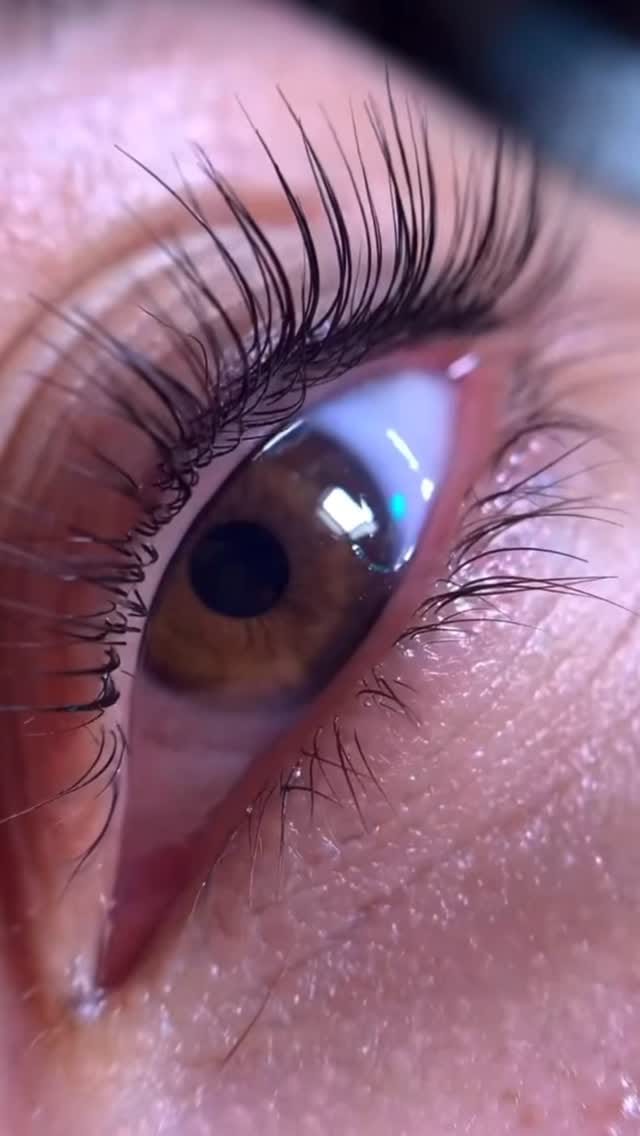 Post 1 by Hera Beauty Station on Instagram (video)
