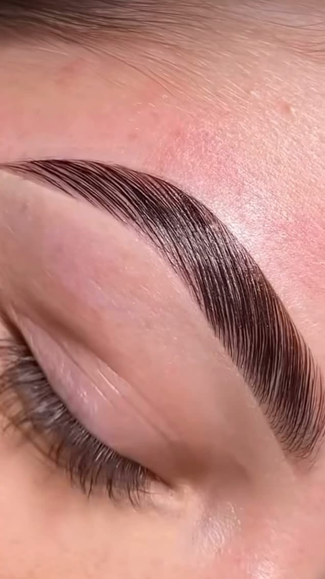 Post 10 by Hera Beauty Station on Instagram (video)