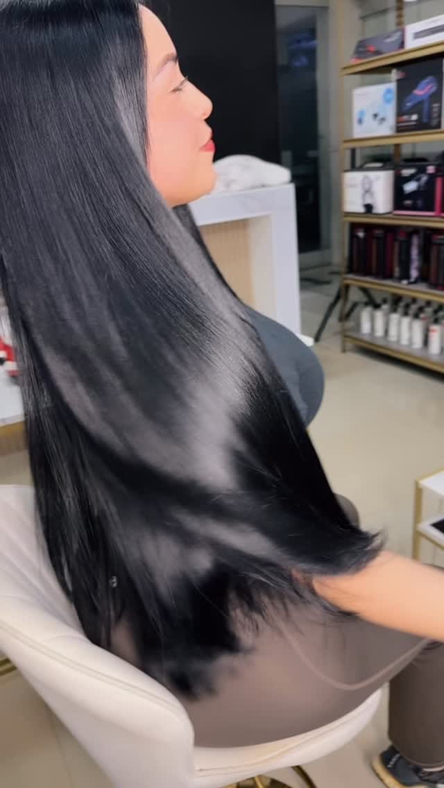Post 7 by MARY VALIER on Instagram (video)