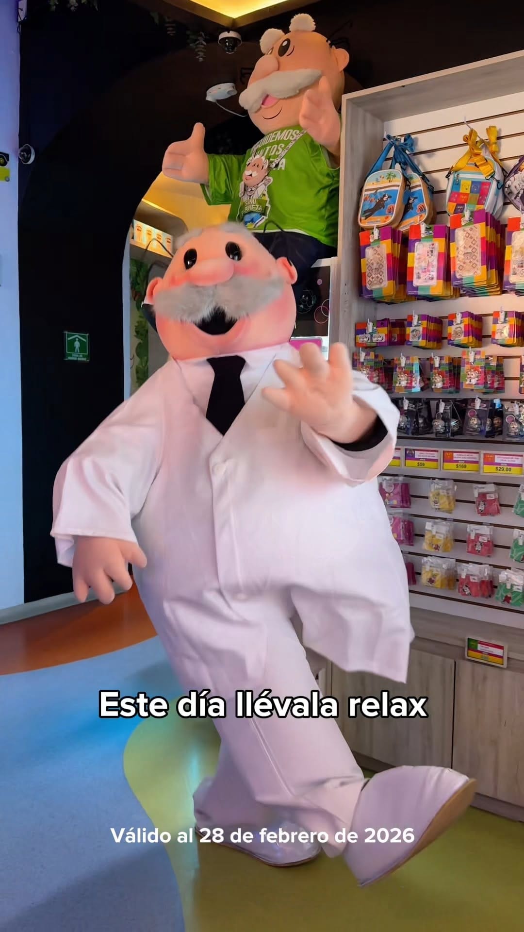 Post 3 by Farmacias Similares on Instagram (video)