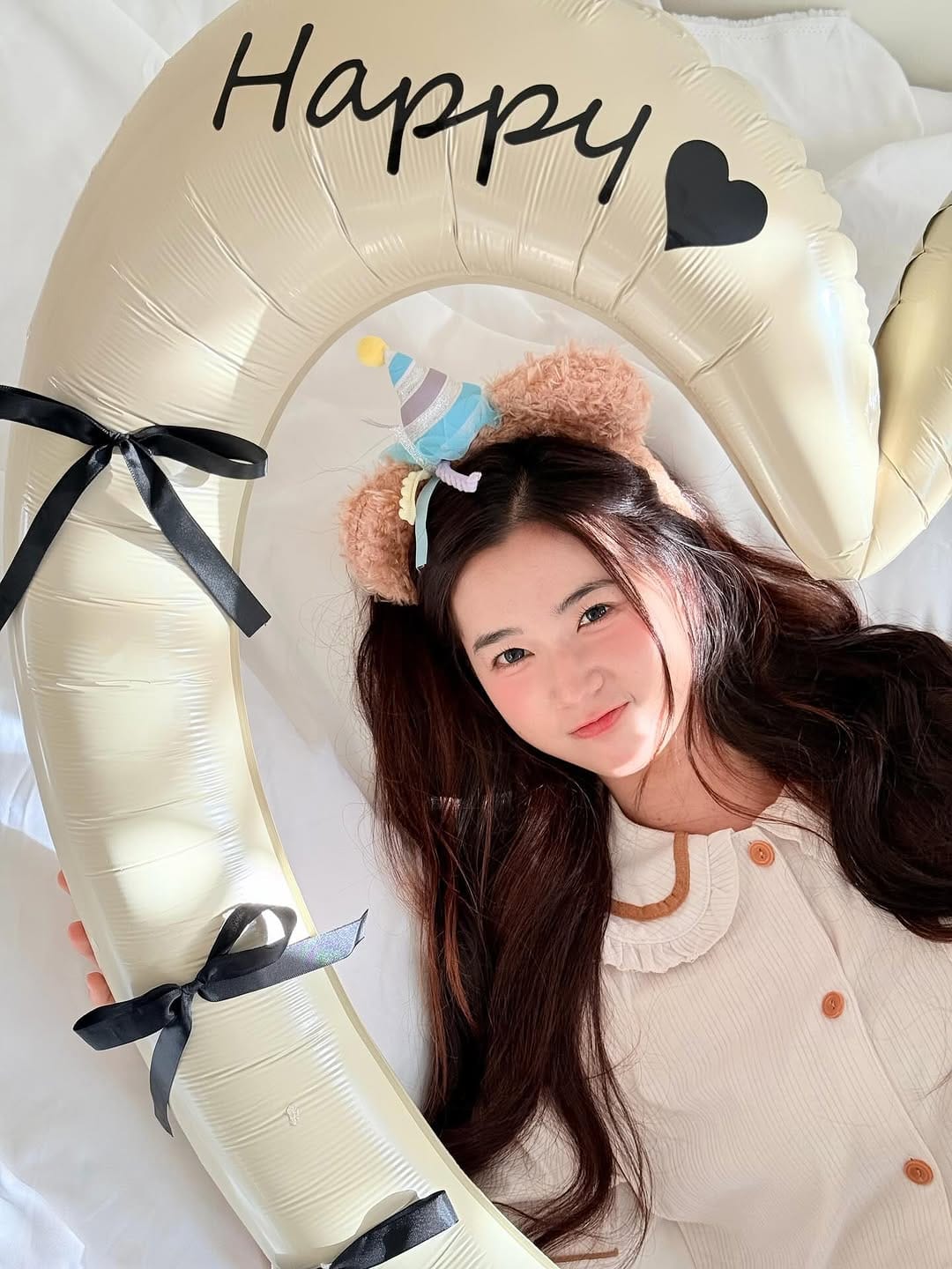 Post 7 by LEONAYEW 新娘化妆师 on Instagram (carousel)