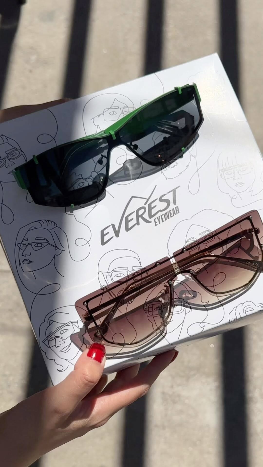 Post 8 by Lentes de Sol Mexico Everest on Instagram (video)
