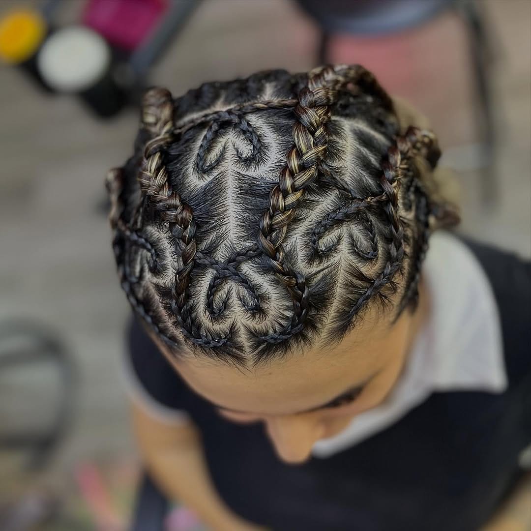 Post 4 by Black Queen 👸🏾 on Instagram (carousel)