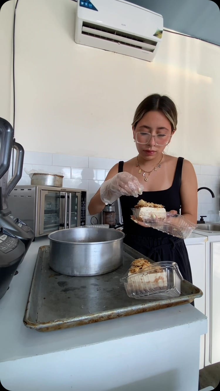 Post 4 by Foreb Desserts on Instagram (video)