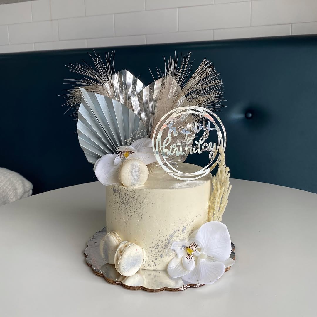 Post 7 by Foreb Desserts on Instagram (image)