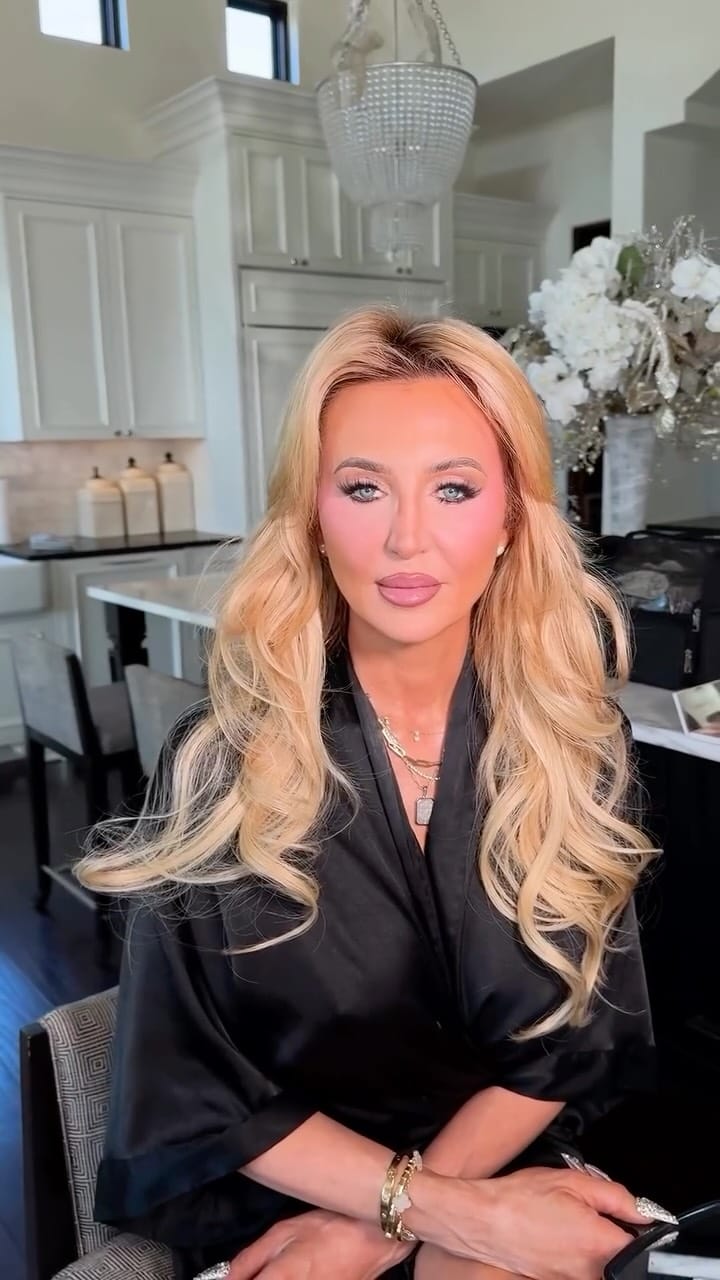 Post 5 by Austin Makeup Artist on Instagram (video)