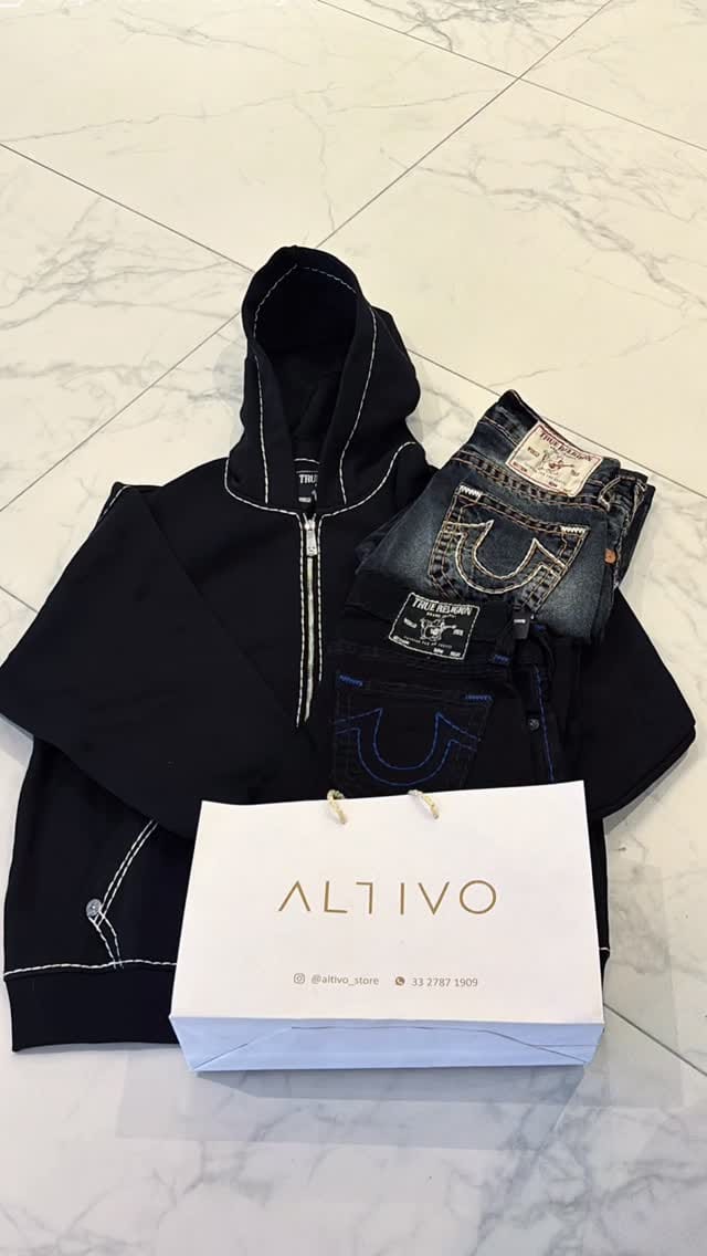 Post 2 by Ropa de marca y accesorios on Instagram (video)