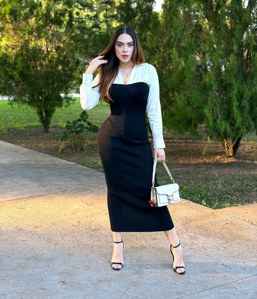 Post 10 by Azur Store Boutique Culiacan on Instagram (carousel)
