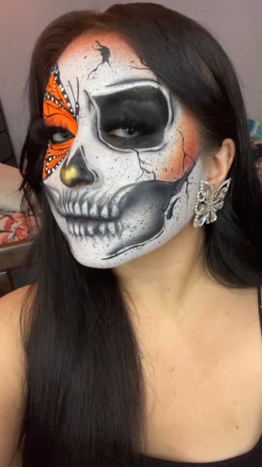 Post 6 by MUAS & MUES DE MÉXICO 🇲🇽 on Instagram (video)