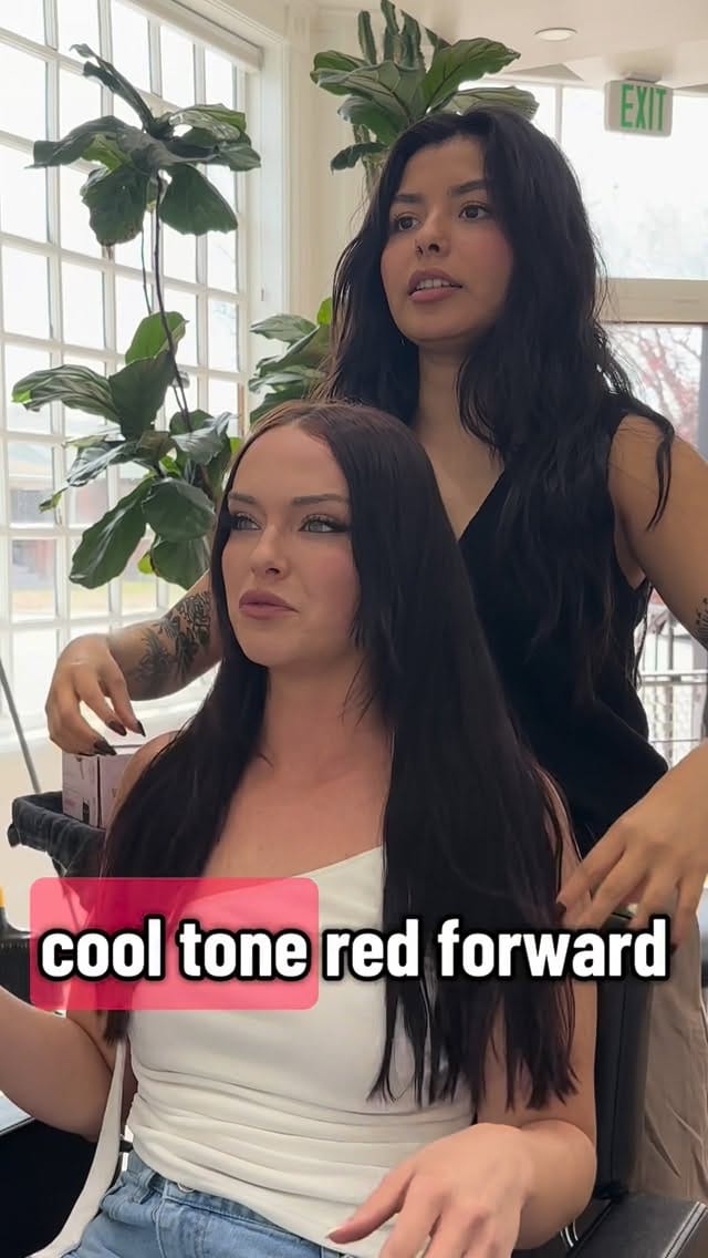 Post 2 by ANDREA 🌙🧿 Denver + CDMX hairstylist on Instagram (video)