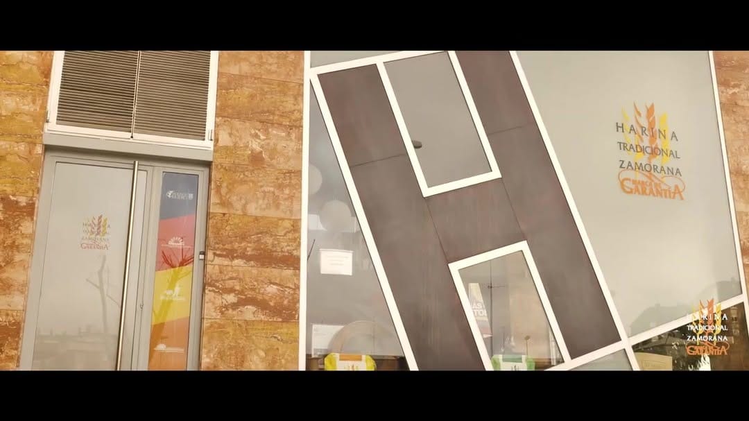 Post 10 by Harina Tradicional Zamorana on Instagram (video)
