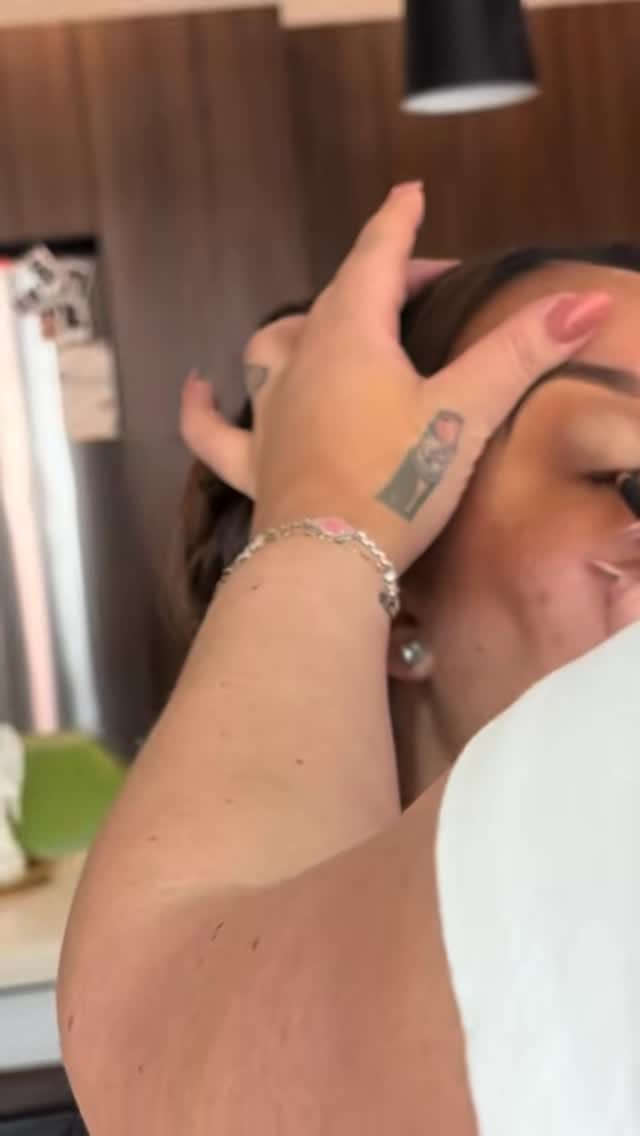 Post 1 by Yoselin -Denver Makeup Artist on Instagram (video)